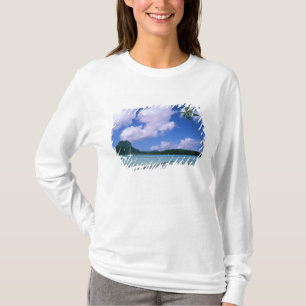 T-shirt Oceânia, Polinésia Francesa, Taiti. Vista de