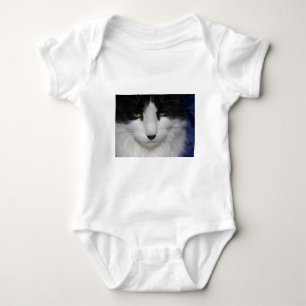T-shirt Olhos Escuros de Gato