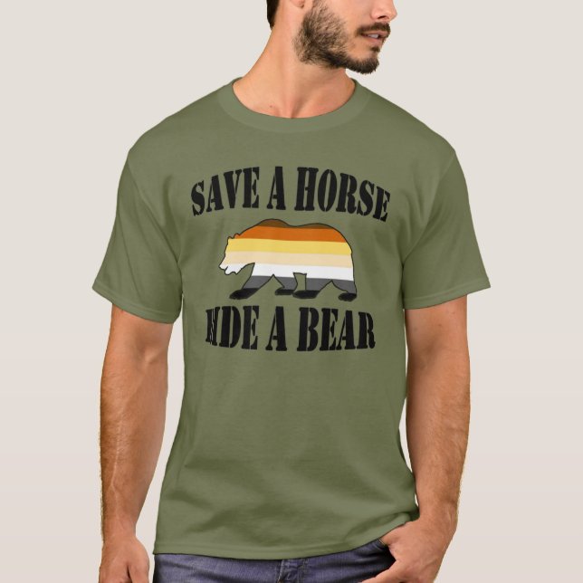 T-shirt Orgulho de gay Urso Salva Um Urso De Cavalo (Frente)