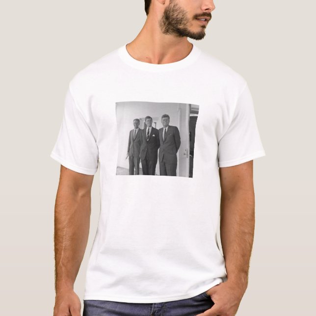 T-shirt Os irmãos de Kennedy -- John, Robert, e Ted (Frente)