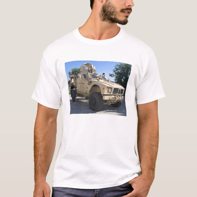 T-shirt Oshkosh M-ATV (Frente)