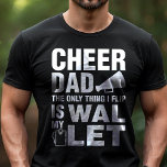 T-shirt Pai Cheer A Única Coisa Que sacudir É Minha Cartei<br><div class="desc">Mostre seu apoio ao seu cheerleader com esta camiseta engraçada e relacionada "Pai de Saúde: A única coisa que Sacudir é minha carteira"! Esta camisa é perfeita para pais alegres que entendem o compromisso financeiro da liderança de torcida, mas não a trocariam pelo mundo. É um presente de excelente para...</div>
