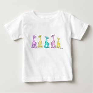 T-shirt Pastel do bebê dos girafas do bebê em