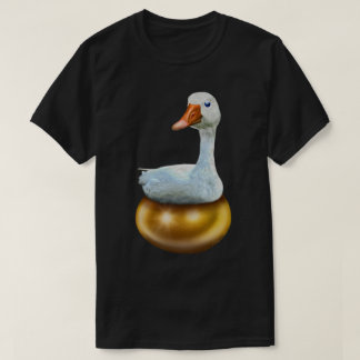 T-shirt Pato sentado em um ovo de Ouro