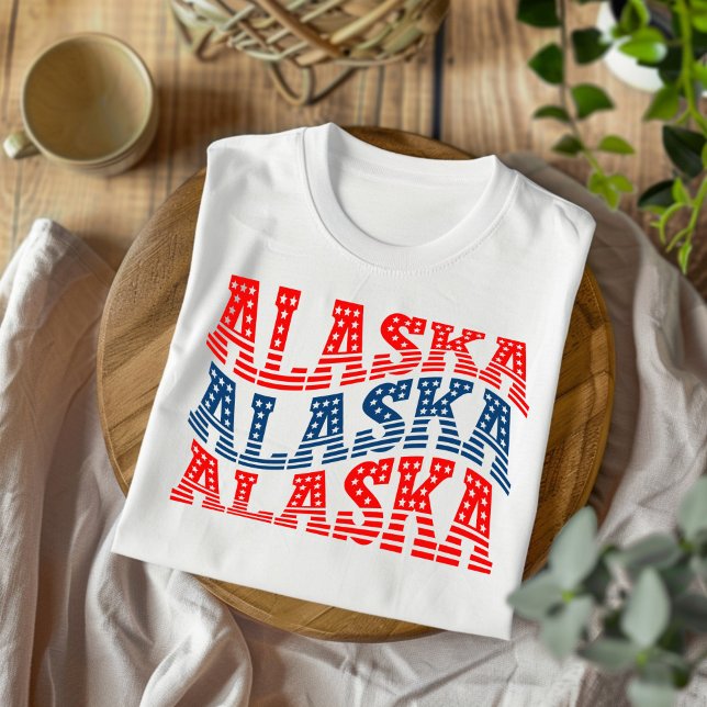 T-Shirt Patriótico do Alaska Vermelho e Azul (Criador carregado)