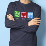T-shirt Peace Love Hanukkah<br><div class="desc">Um presente de Hanukkah do Peace Love para um judeu que gosta de celebrar Chanukah. Um bonito sinal de paz,  coração,  e uma bela menorah.</div>