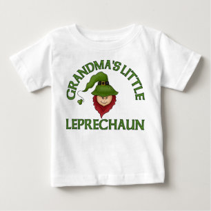 T-shirt pequeno do Leprechaun da avó