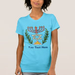 T-shirt Persa Magen David Menorah<br><div class="desc">Esta imagem foi adaptada de um azulejo judaico persa antigo e caracteriza um menorah com um Magen David (estrela de David) moldado por ramos de oliveira.  As imperfeições da imagem original,  pintado à mão foram preservadas.</div>