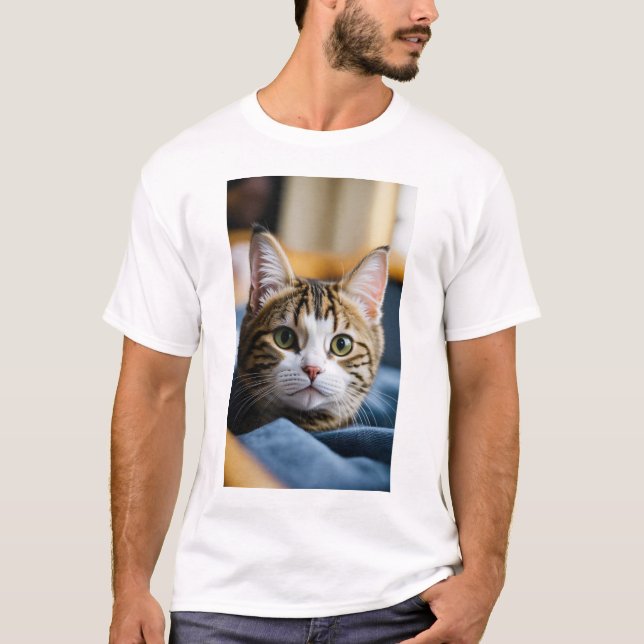 T-Shirt Personalizado de Cat (Frente)
