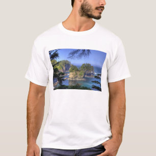 T-shirt Pilha de rochas no mar, Terras Tribais da Nação Ma