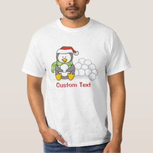 T-shirt Pinguim de Natal sentado com bolas de neve