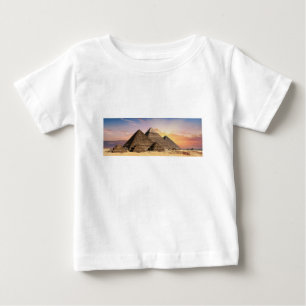 T-shirt pirâmides