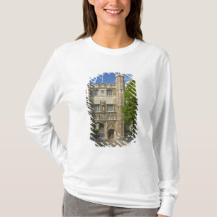 T-shirt Portão do Trinity College e fileiras de bicicletas