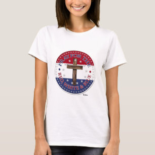 T-shirt Pray para o vermelho, branco & o azul com cruz