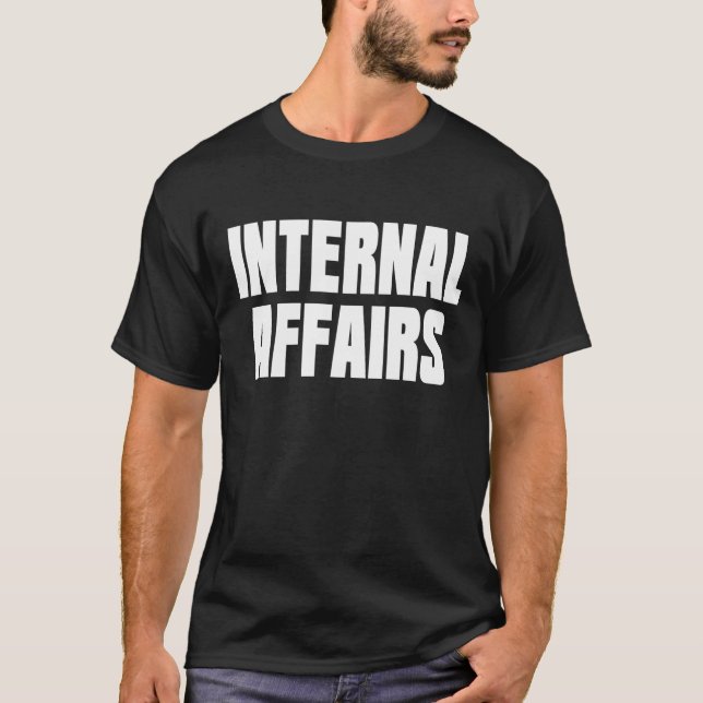 T-shirt preto dos assuntos internos (Frente)
