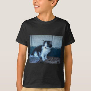 T-shirt Preto + Gatinho Branco