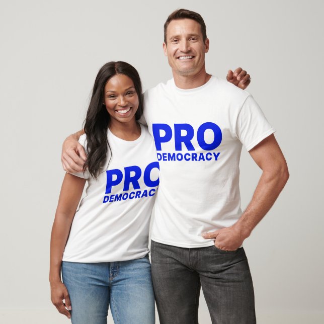 T-shirt Pro Democracy (Unissex)