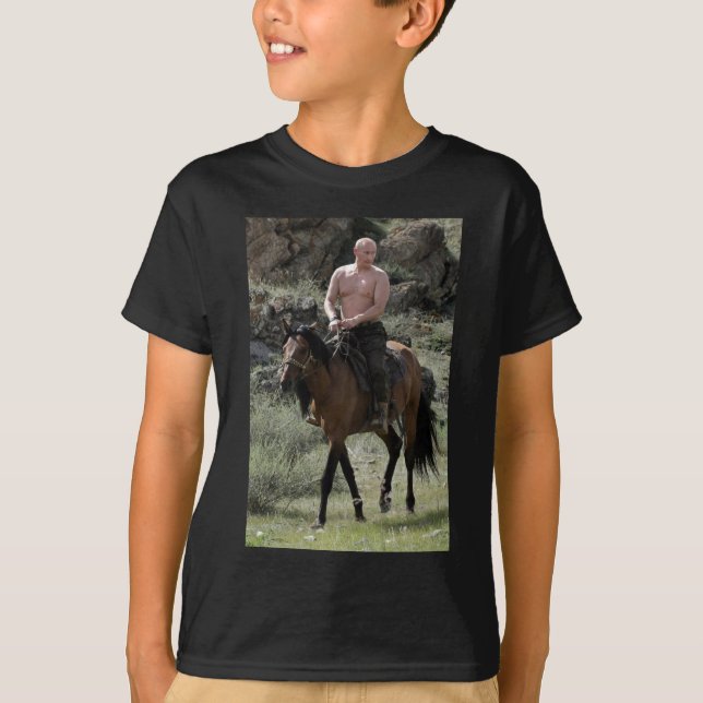 T-shirt Putin descamisado monta um cavalo (Frente)