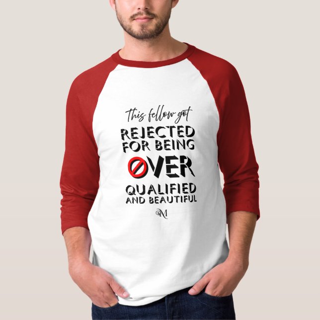 T-shirt Raglan : Sobre qualificado (vermelho) (Frente)