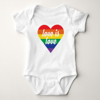 T-shirt Rainbow Heart Baby Shirt - Love is Love