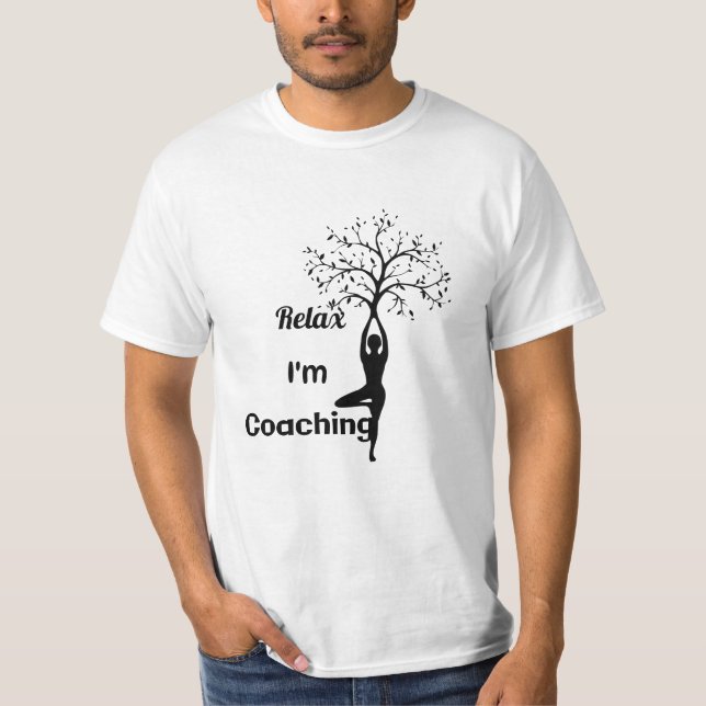 T-SHIRT Relaxe Estou treinando Yoga, presente, Mul (Frente)