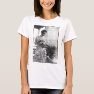 T-shirt Retrato das plantas molhando de Helen Keller