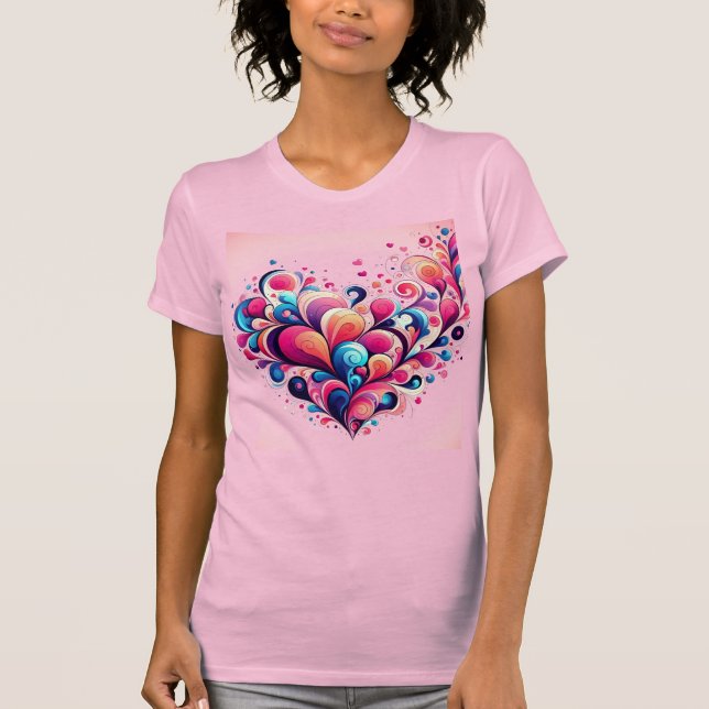 T-Shirt rosa com corações. (Frente)