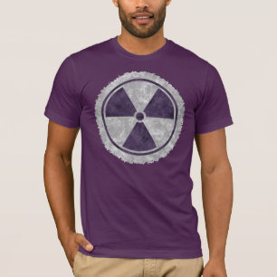 T-shirt roxo afligido do símbolo da radiação
