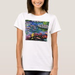 T-shirt roxo dos lírios de água de Monet<br><div class="desc">T-shirt roxo dos lírios de água de Monet. Pintura a óleo em canvas de C. 1917. Claude Monet impressionista francês permanece ilustre e amado para as pinturas do lírio de água que criou em Giverny. Esta pintura do lírio de água do específico caracteriza uma disposição diversa de cores que incluem...</div>