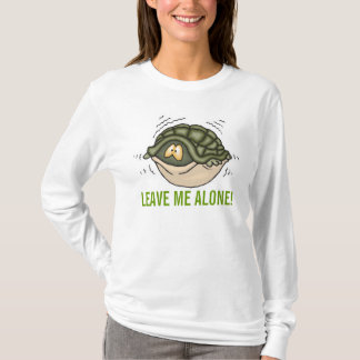 T-shirt se escondendo na concha na tartaruga me deixe sozi