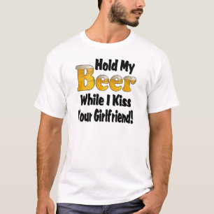 T-shirt Segure Minha Cerveja Beije Sua Namorada Dito Diver