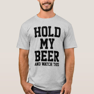 T-SHIRT SEGURE MINHA CERVEJA E ASSISTA ISSO