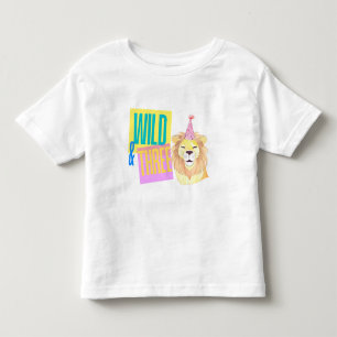 T-Shirt Selvagem e Três aniversário de 3 anos