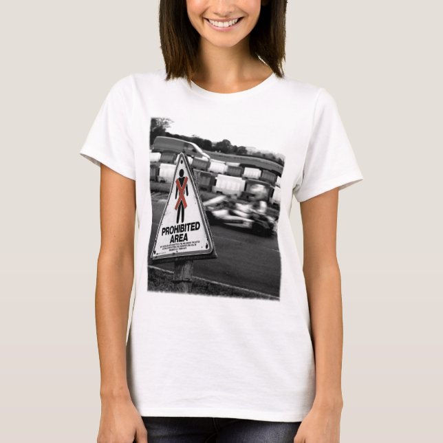 T-shirt Senhoras do sinal de Karting da área proibida (Frente)