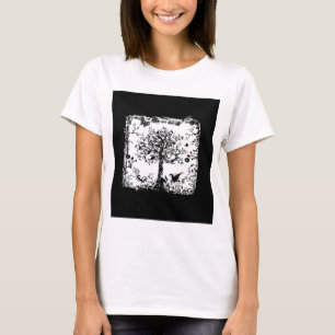 T-shirt Silhueta preta & branca da borboleta da árvore