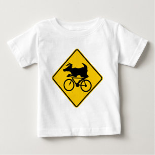 T-shirt Sinal da estrada do cruzamento dos cervos do
