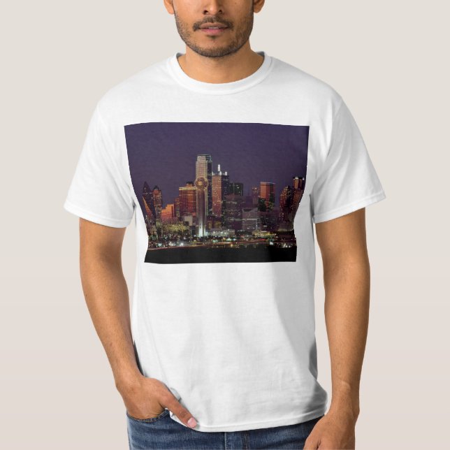 T-shirt Skyline da noite de Dallas, Texas (Frente)
