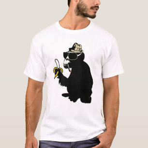 T-shirt smoking genial monkey