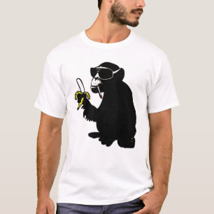 T-shirt smoking genial monkey