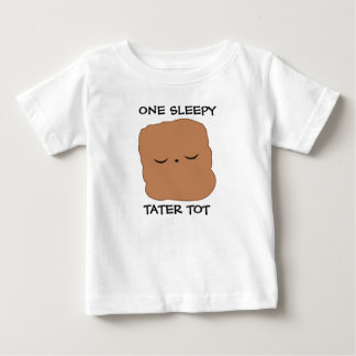 T-shirt sonolento do pequeno do tater