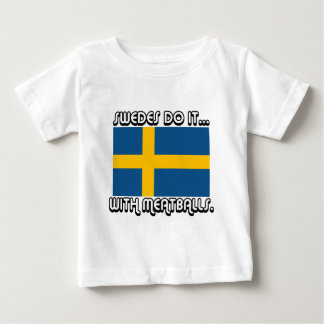 T-shirt Suecos Fazem... Com Almôndegas