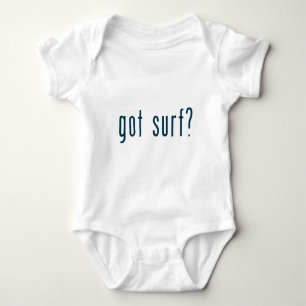 T-shirt surf obtido