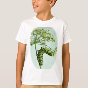 T-shirt Swallowtail preto Caterpillar que come a salsa