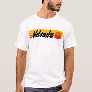T-shirt T do logotipo do vintage de Nebraska