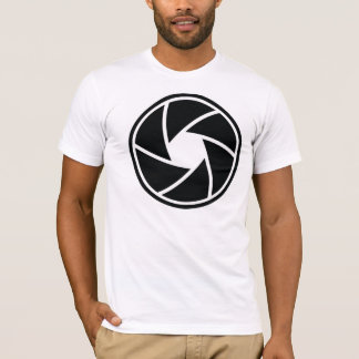 T-shirt T do obturador