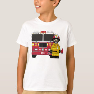 T-shirt T do sapador-bombeiro e da viatura de incêndio