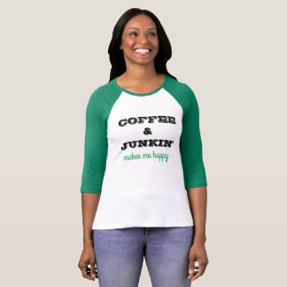 T-shirt T-thirt bonito com café & dizer de Junkin