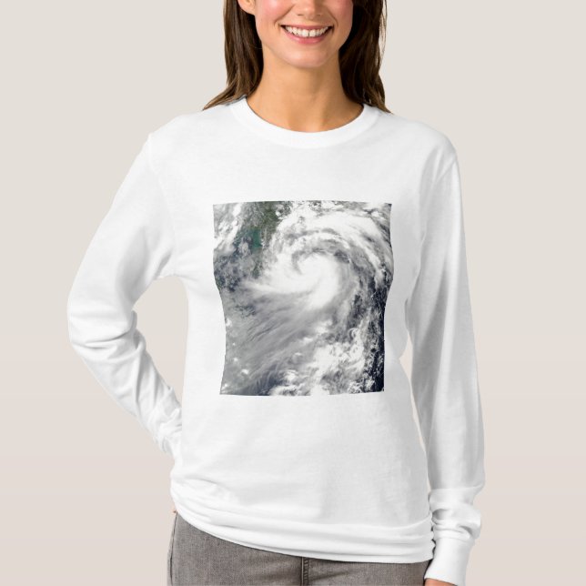 T-shirt Tempestade tropical Chanthu (Frente)
