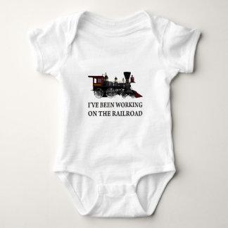 T-shirt Tenho trabalhado na ferrovia