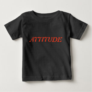 T-shirt Texto "Atitude" Kid T-shirt.